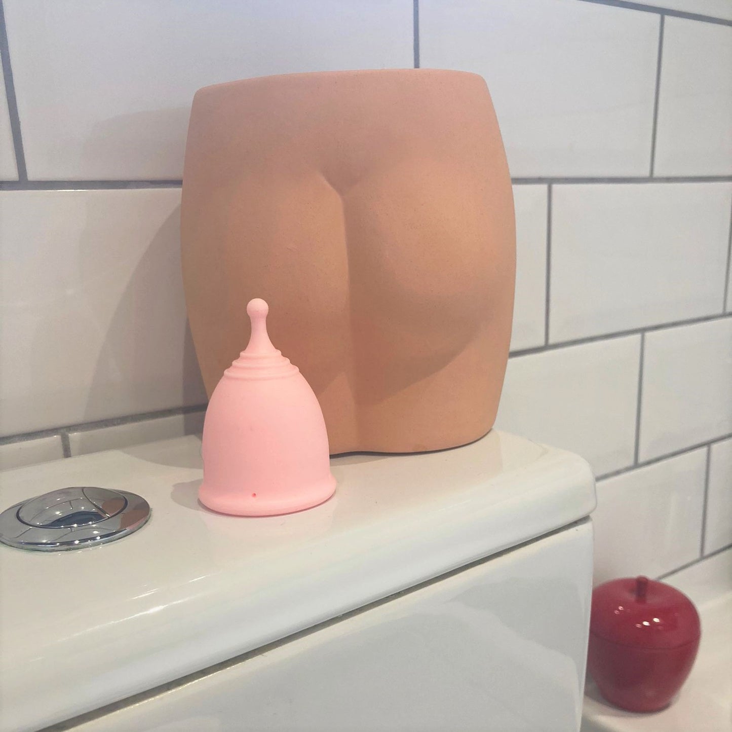 Large picmecup menstrual cup